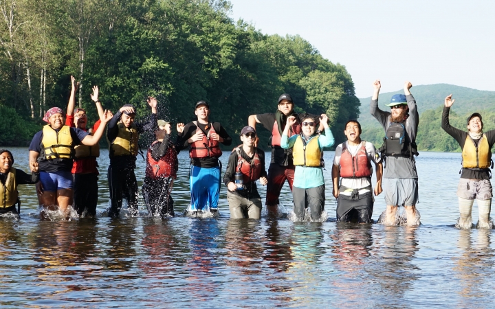 canoeing on Delaware Water Gap